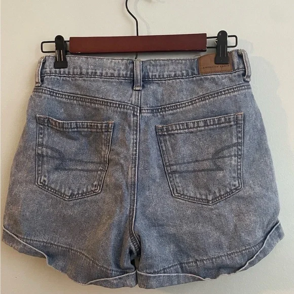 American Eagle Outfitters Light Blue Jean Shorts - Picture 2 of 2